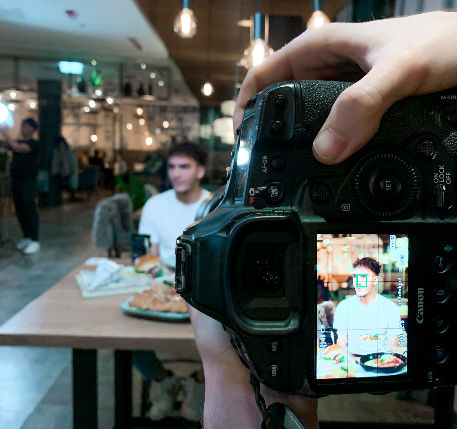 Social Media für Hotels - Aufnahmen der Gastronomie